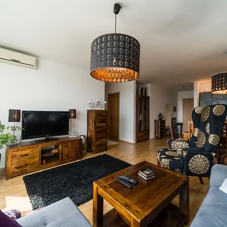 Apartment Comfy On The 20th Floor & Free Parking *