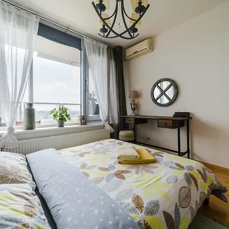 Comfy On The 20th Floor & Free Parking Apartman Pozsony