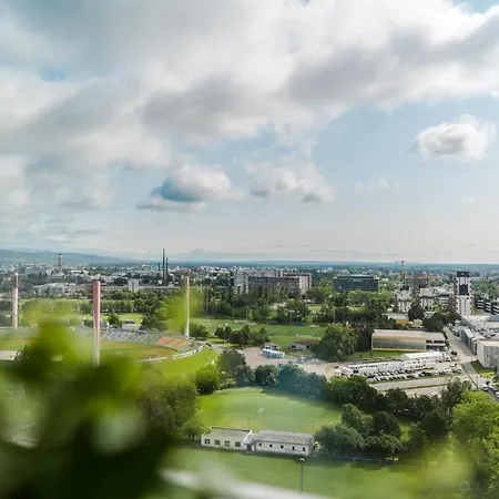 Apartment Comfy On The 20th Floor & Free Parking *