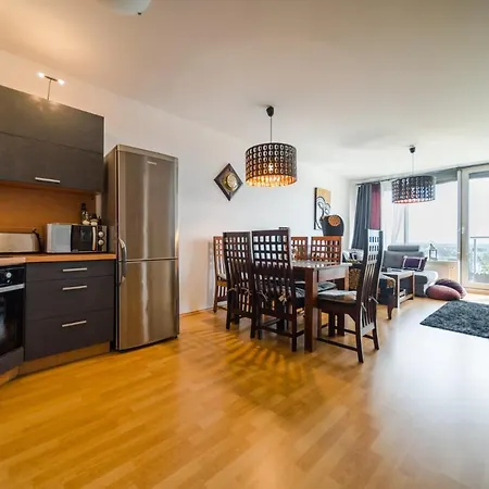 Comfy On The 20th Floor & Free Parking Bratislava