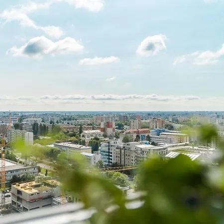 Comfy On The 20th Floor & Free Parking Apartment *