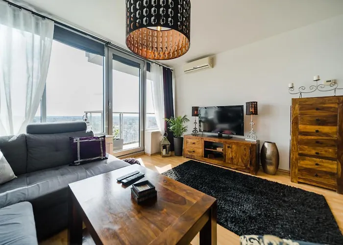 Comfy On The 20th Floor & Free Parking Apartment *