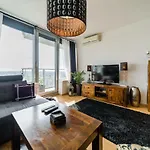 Comfy On The 20th Floor & Free Parking Appartement *